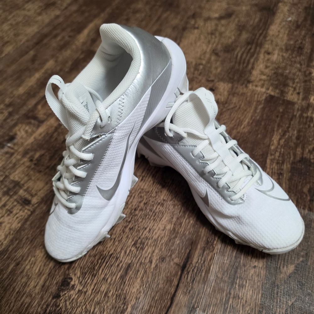 NIKE Vapor Ultrafly 4 Keystone Kids 6Y White Silver Baseball Softball Cleats